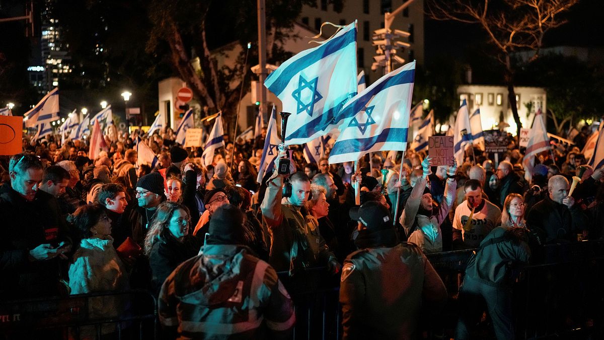 مظاهرات حاشدة في تل أبيب ضد حكومة نتنياهو