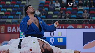 La gioia del judoka azero Fatiyev dopo la vittoria