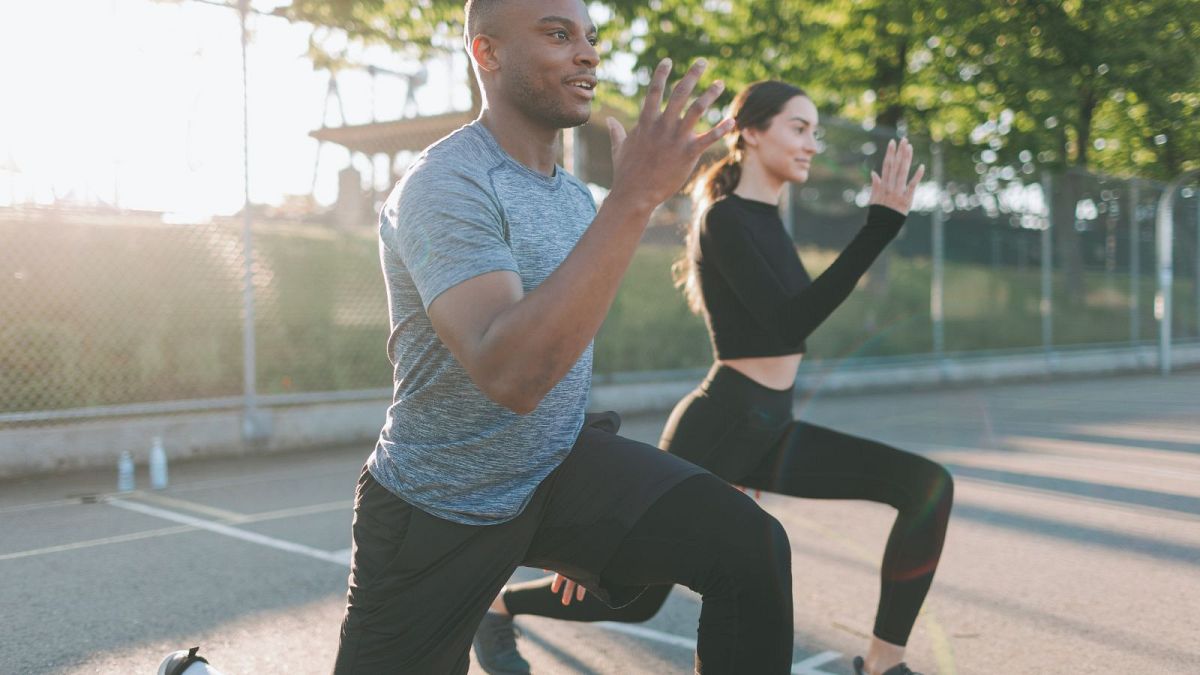 Жените могат да получат същите ползи за здравето от упражненията като мъжете за половината от времето - проучване