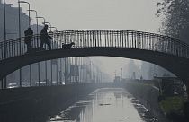 Starke Luftverschmutzung über Mailand. 19. Februar, 2024.
