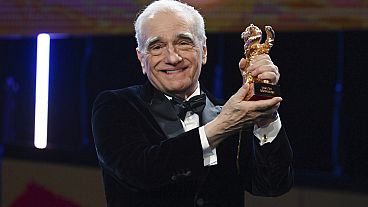 Il regista Martin Scorsese ha ricevuto l'Orso d'oro alla carriera al Festival di Berlino (20 febbraio 2024)