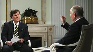 Vlagyimir Putyin interjút ad Tucker Carlsonnak 