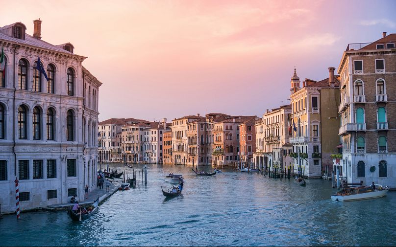 La tasa de entrada a Venecia, largamente debatida, entrará finalmente en vigor durante un periodo de prueba en la primavera de 2024.