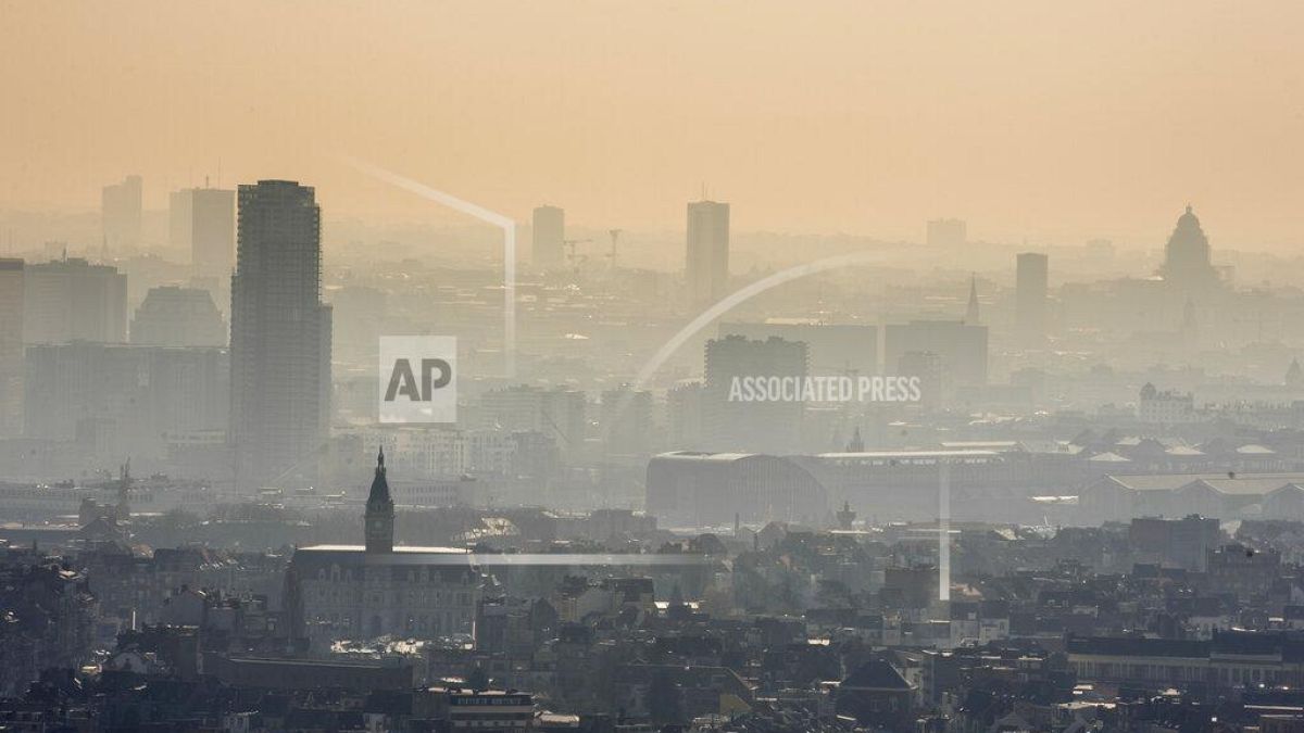 Parliament, member states clinch air pollution deal thumbnail