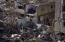 Израильские ВВС нанесли удары по Рафаху в южной части сектора Газа.