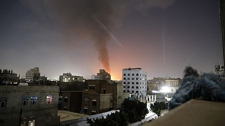 A jemeni fővároshoz közeli célpontokat is támadtak 