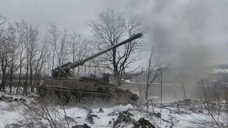 مدافع الهاوتزر الروسية تضرب مواقع أوكرانية- 25 شباط 2024