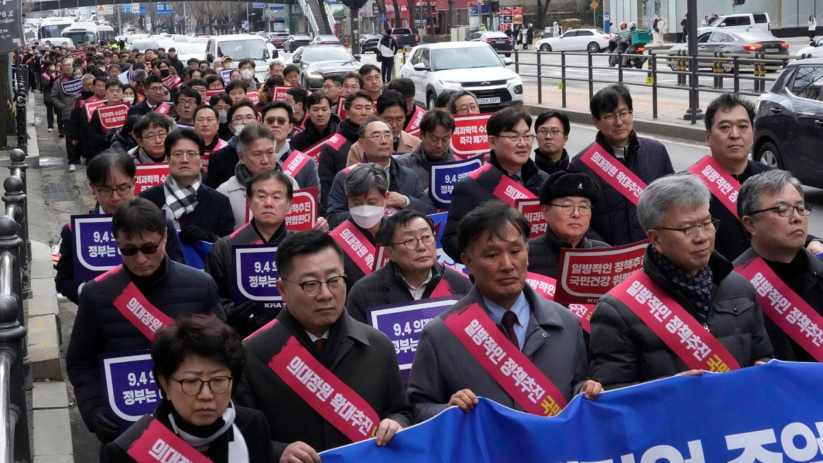 اعتراض پزشکان در کره جنوبی