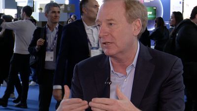 Brad Smith, Presidente da Microsoft, na Mobile World Conference, em Barcelona. 26 de fevereiro de 2024