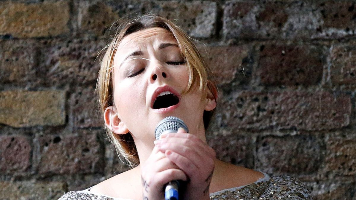 Why is Welsh singer Charlotte Church being accused of antisemitism? thumbnail