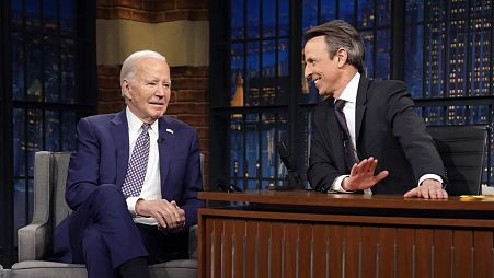 Biden a Seth Meyers Showban