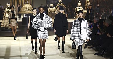 Christian dior model new arrivals