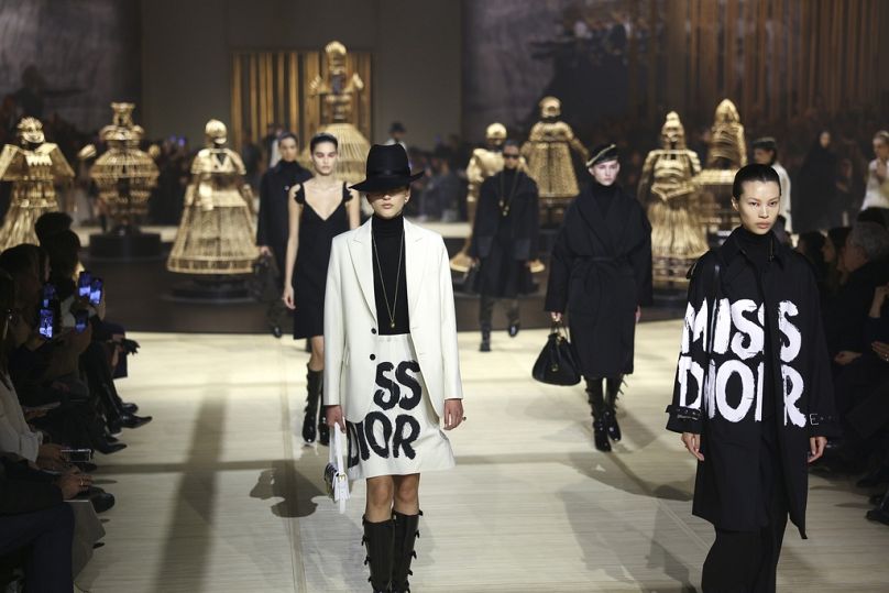 Coleção de pronto-a-vestir Christian Dior outono/inverno 2024-2025 apresentada terça-feira, 27 de fevereiro de 2024, em Paris.