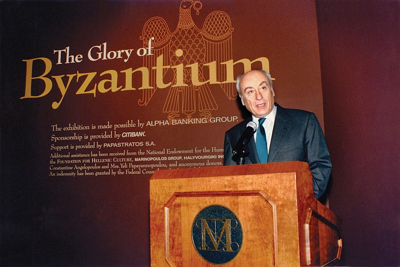 Eγκαίνια της έκθεσης “The Glory of Byzantium”, Μητροπολιτικό Μουσείο Ν. Υόρκης, 1997