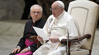 Le Pape François subit des examens médicaux après sa grippe