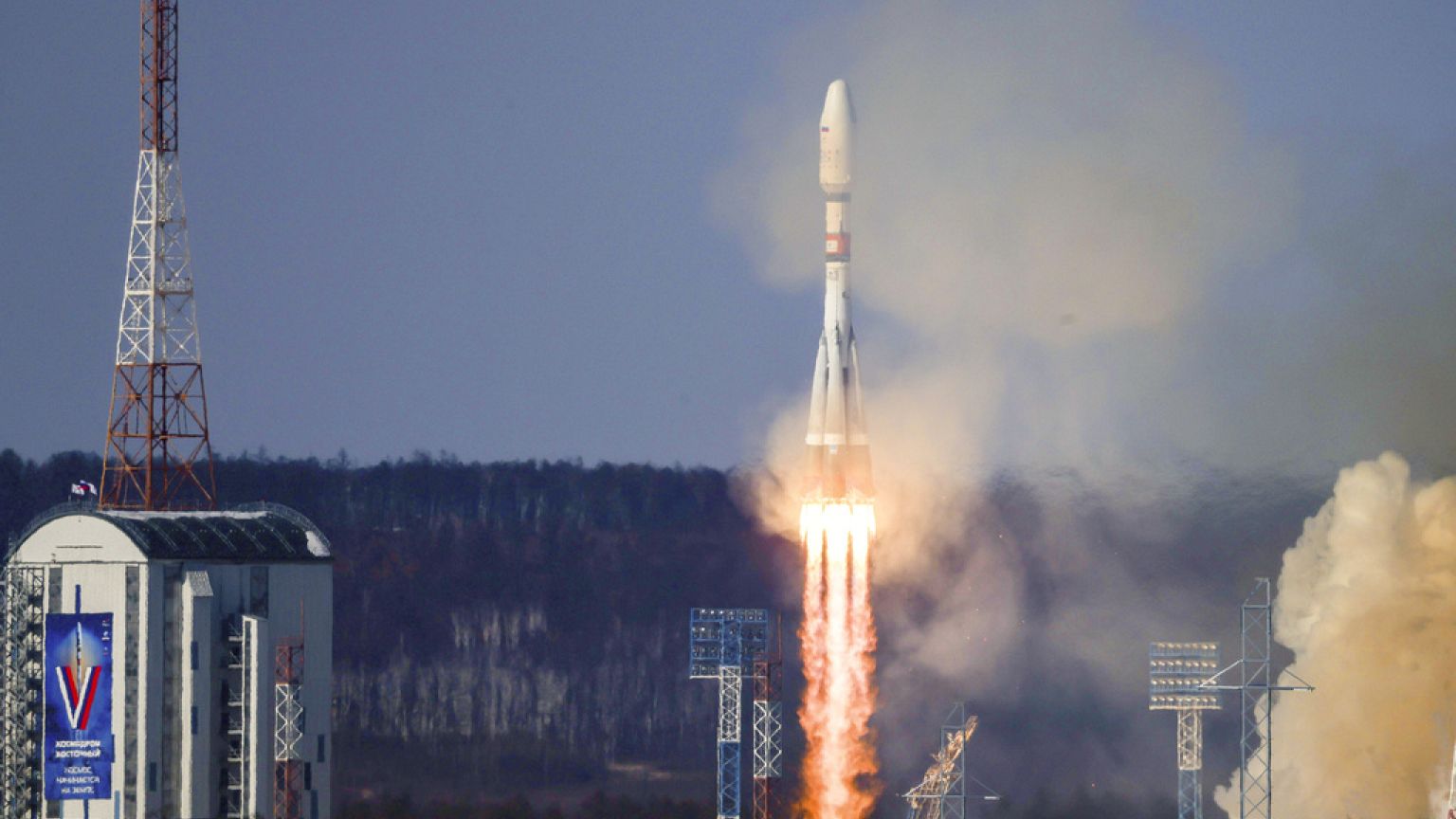 Russian rocket successfully puts Iranian satellite into orbit | Euronews