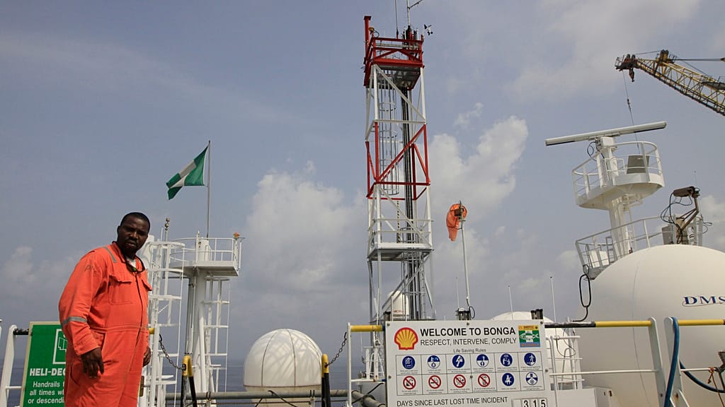 Activists urge Nigeria to delay Shell's $2.4 billion sale of assets in ...