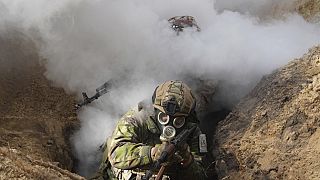 Exercícios de guerra do exército ucraniano na região de Kharkiv