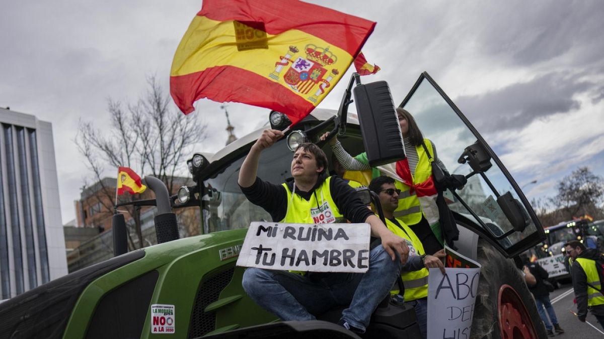 Des groupes espagnols s’unissent à l’extrême droite pour contrecarrer les politiques clés de l’UE