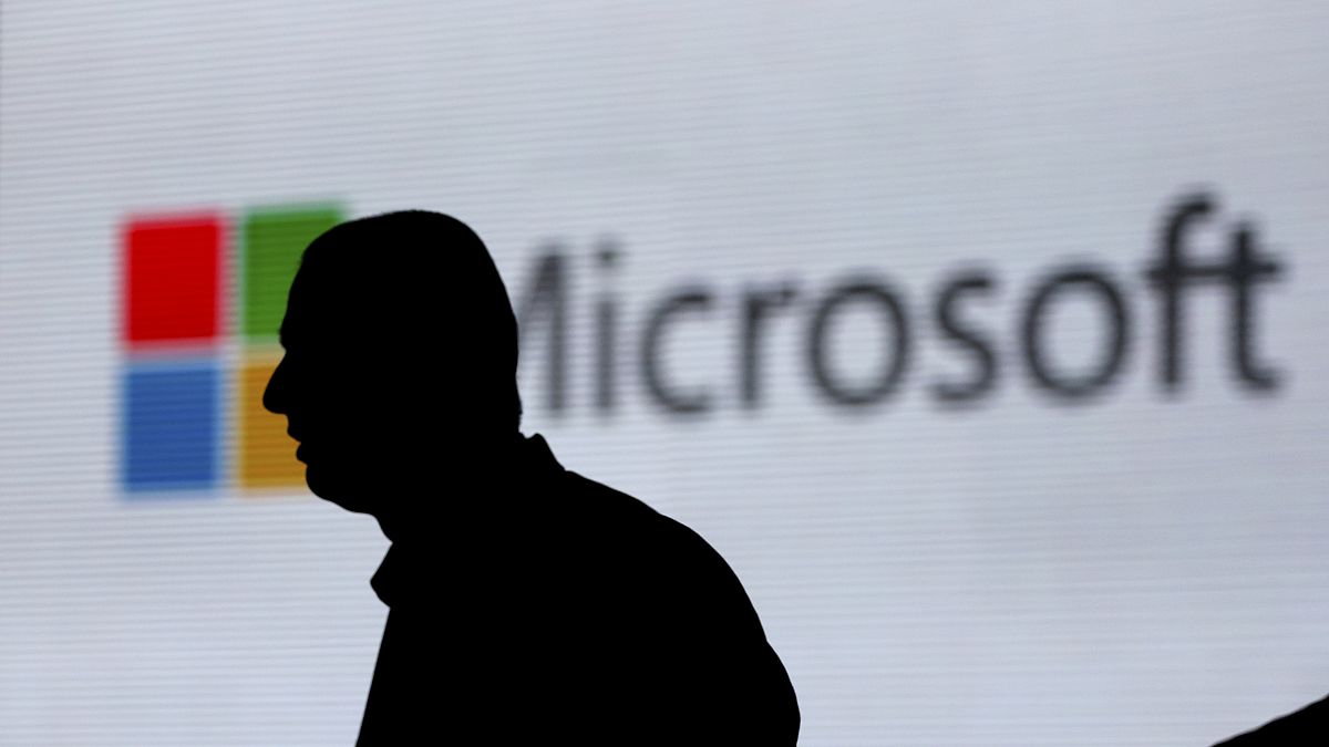 Green MEPs ask EU to look into ethics of Mistral AI’s Microsoft partnership thumbnail
