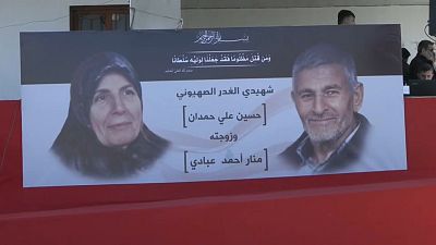 تشييع حسين حمدان وزوجته منار عبادي ، قتلا في غارة إسرائيلية،في بلدة كفرا، جنوب لبنان.