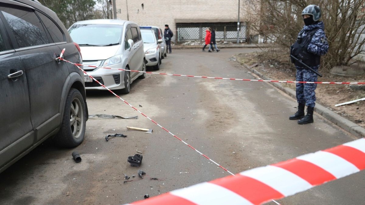Украински дрон удари апартамент в Санкт Петербург - местни руски медии