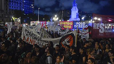 Διαδήλωση στο Μπουένος Άιρες ενάντια στην οικονομική πολιτική του Χαβιέ Μιλέι