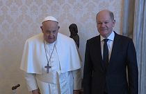 Papa Francisco com chancelor alemão Olaf Scholz