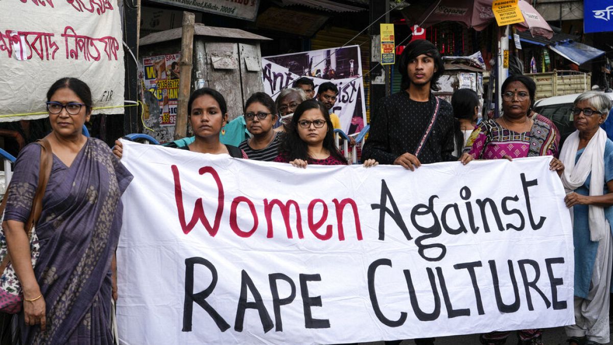 Hindistan'da tecavüz karşıtı gösteri