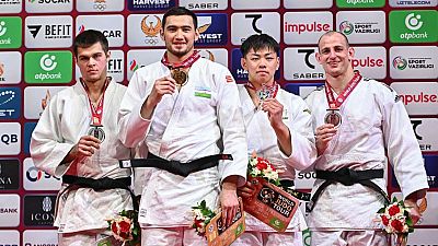 Ultimo giorno del Grand Slam di judo in Uzbekistan. Tra i campioni della manifestazione l'idolo di casa Muzaffarbek Turoboyev (secondo da sinistra) 