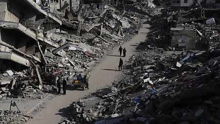 دمار هائل في قطاع غزة نتيجة الحرب الدامية التي تقودها إسرائيل 