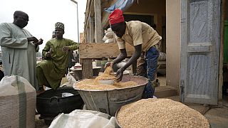 Nigéria : sécurité renforcée autour des réserves de nourriture