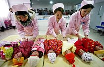 Çin hükümeti, düşen doğum oranlarına çözüm arıyor 