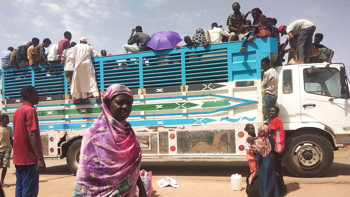 WFO: Sudan's war risks creating 'world's largest hunger crisis' thumbnail
