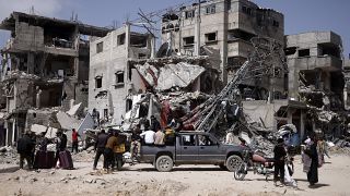 Destruição em Gaza após bombardeamentos