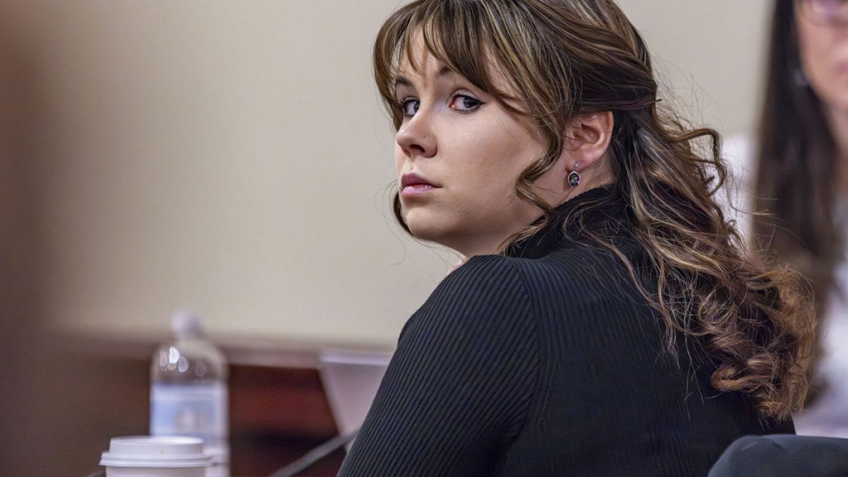 Hannah Gutierrez-Reed, l'armurière du film Rust d'Alec Baldwin, déclarée coupable d'homicide involontaire.