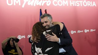 Pedro Nuno Santos, a portugál szocialisták vezetője egy kampány rendezvényen