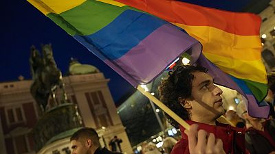 Ακτιβιστές ΛΟΑΤΚΙ+ σε διαδήλωση στο Βελιγράδι