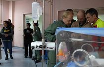 Итальянские военные врачи готовят к отправке маленьких палестинцев Газы