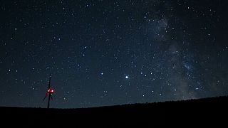 Kuyruklu yıldız kuzey yarımkürede gökyüzünün açık olduğu gecelerde görülebiilecek