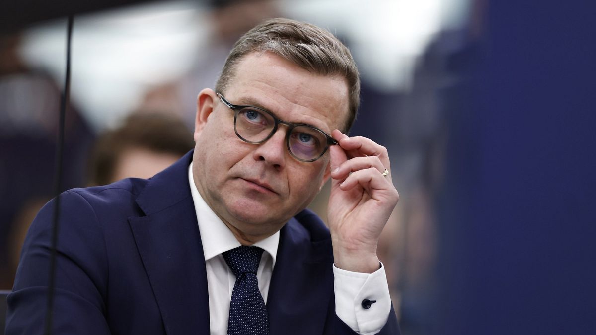 El Primer Ministro finlandés, Petteri Orpo, fue duramente criticado por los diputados progresistas del Parlamento Europeo.