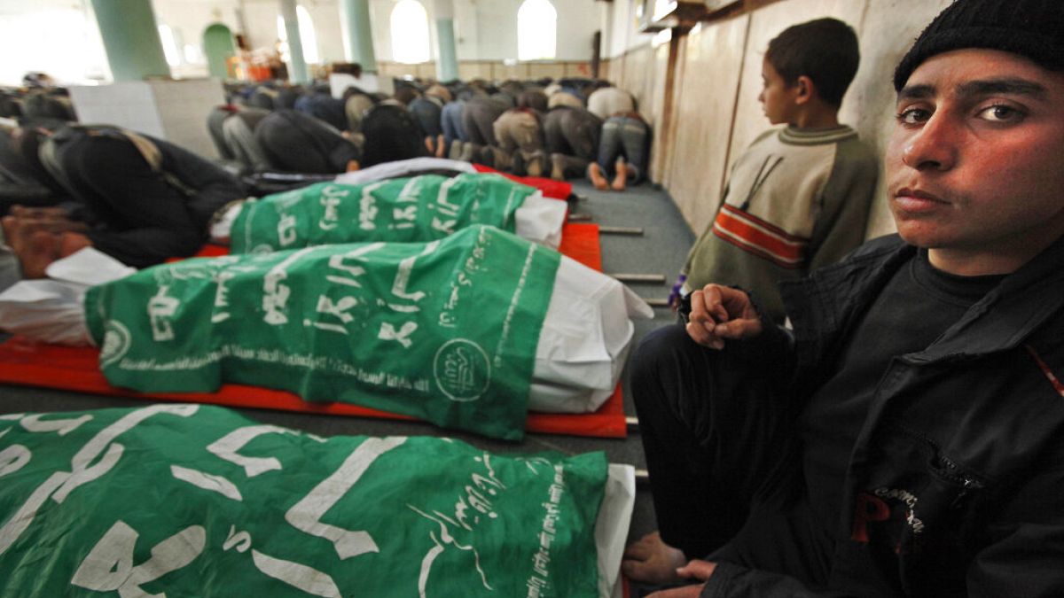 Hamász temetés