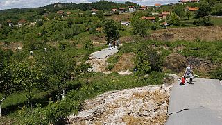 Bosna'da bir yerleşim alanı (arşiv)