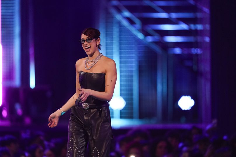 Дуа Липа — на фото на церемонии вручения наград BRIT Awards 2024 в марте.