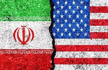 پرچم‌های ایران و آمریکا 