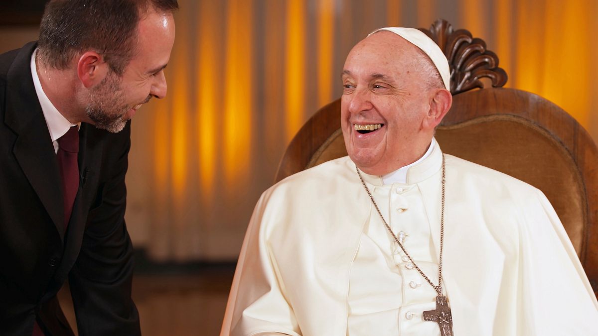 Pope Francis set to release new memoir thumbnail
