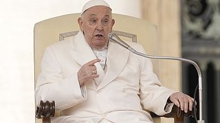 Imagen en la que aparece el Papa Francisco.