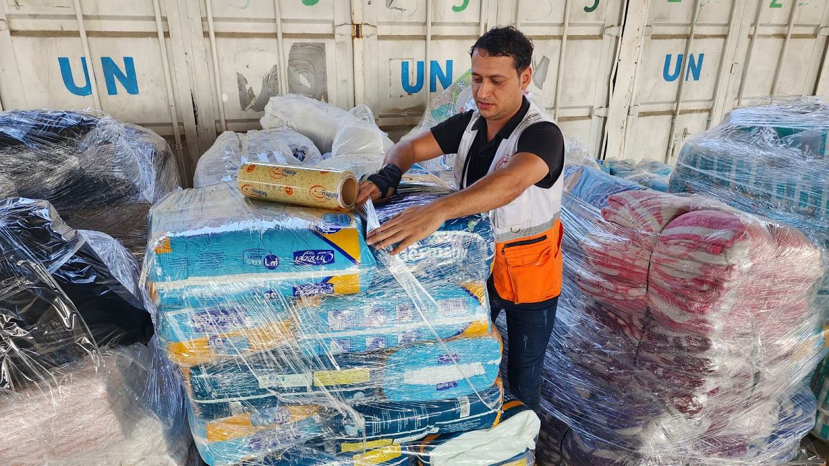 توزیع کمک‌های اونروا در غزه