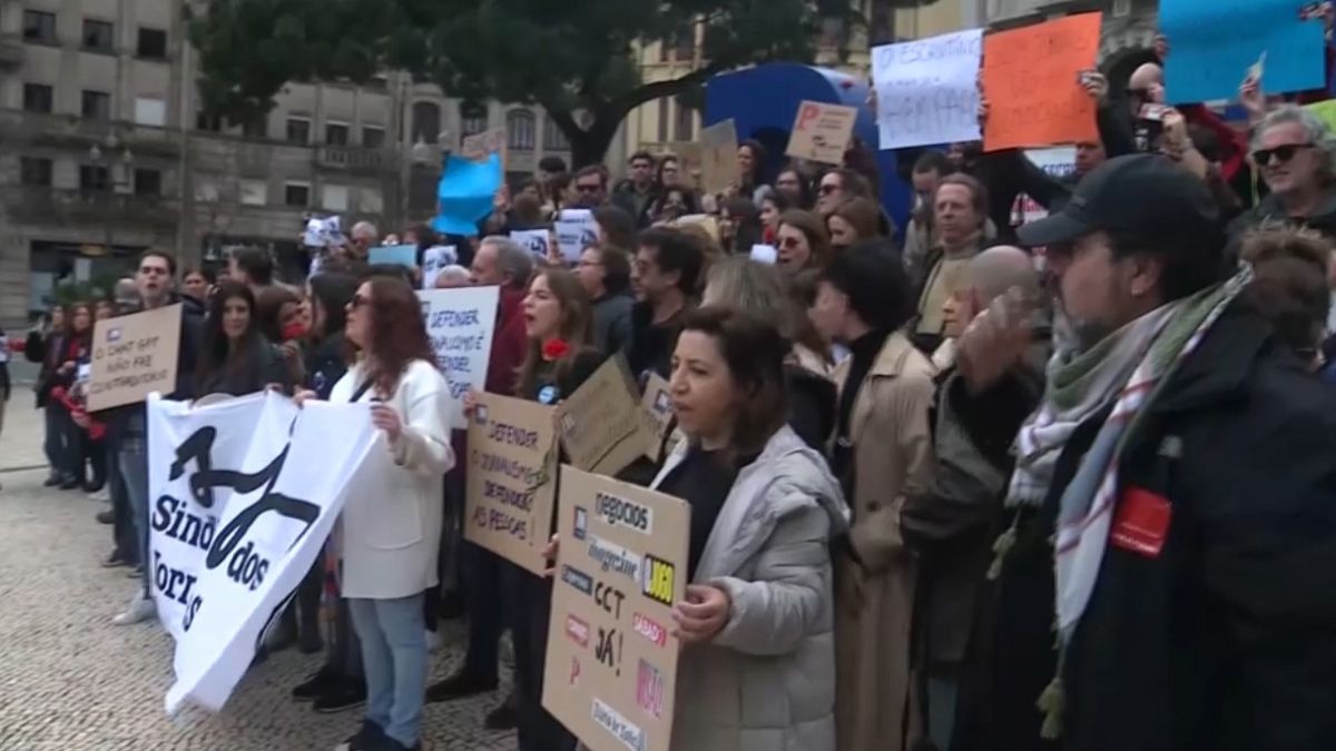 Periodistas portugueses protestan contra los bajos salarios y las condiciones laborales. El 14 de marzo de 2024.