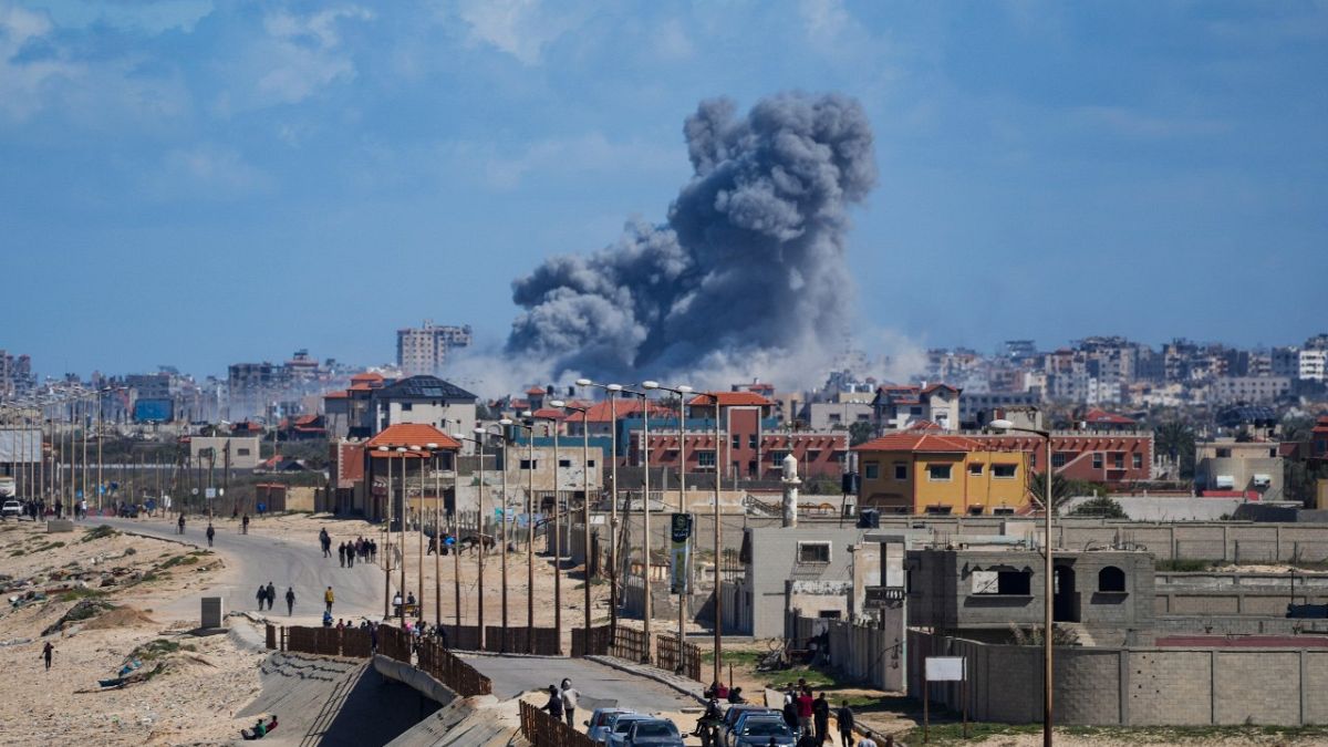 قصف إسرائيلي على وسط غزة. 2024/03/15